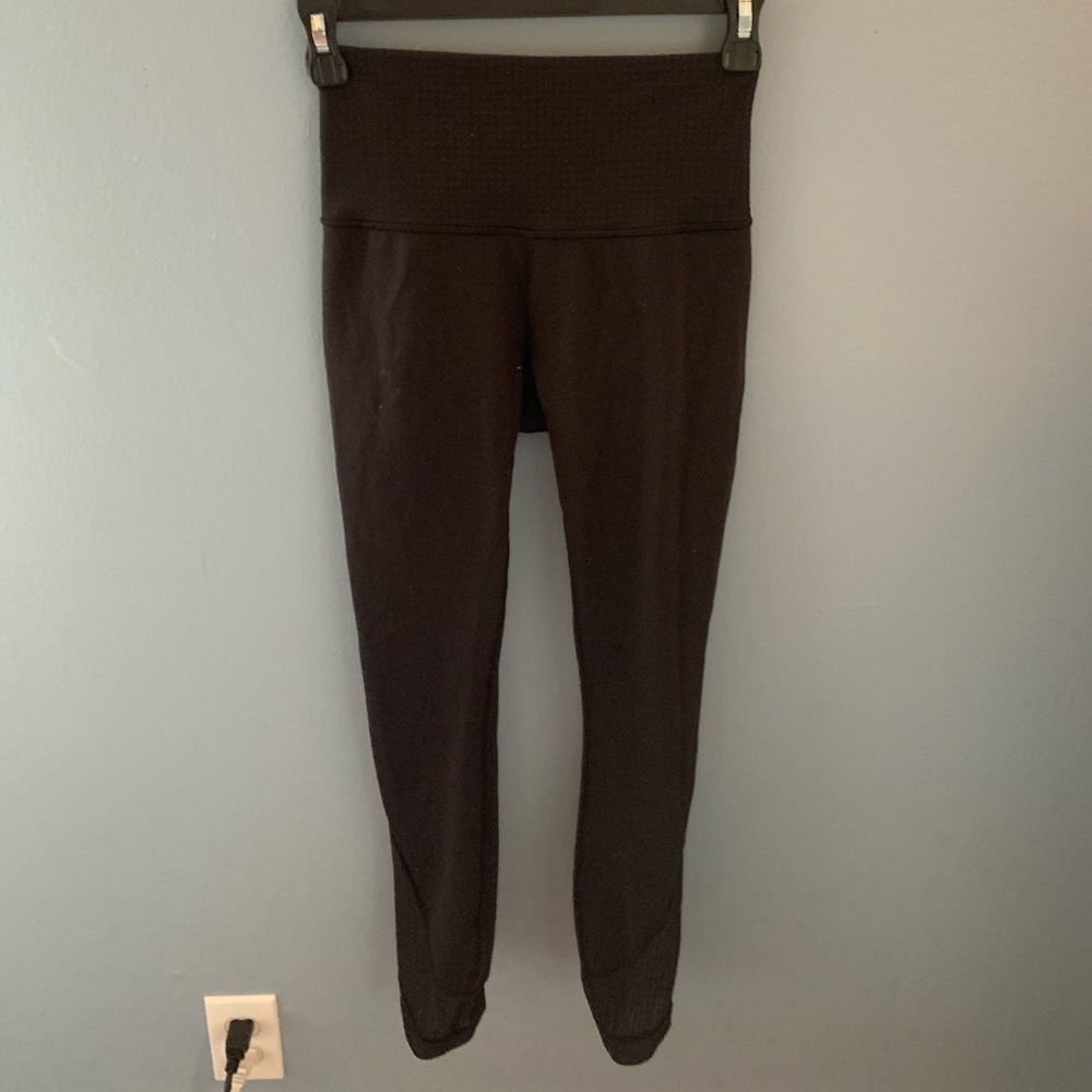 Black mesh lululemon leggings